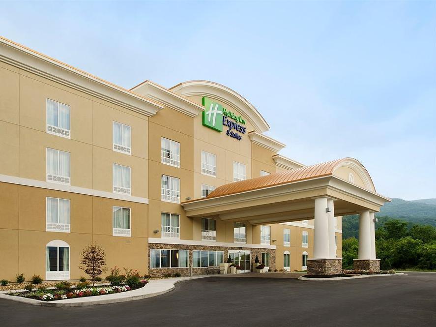 Holiday Inn Express & Suites Caryville, An Ihg Hotel Exterior foto